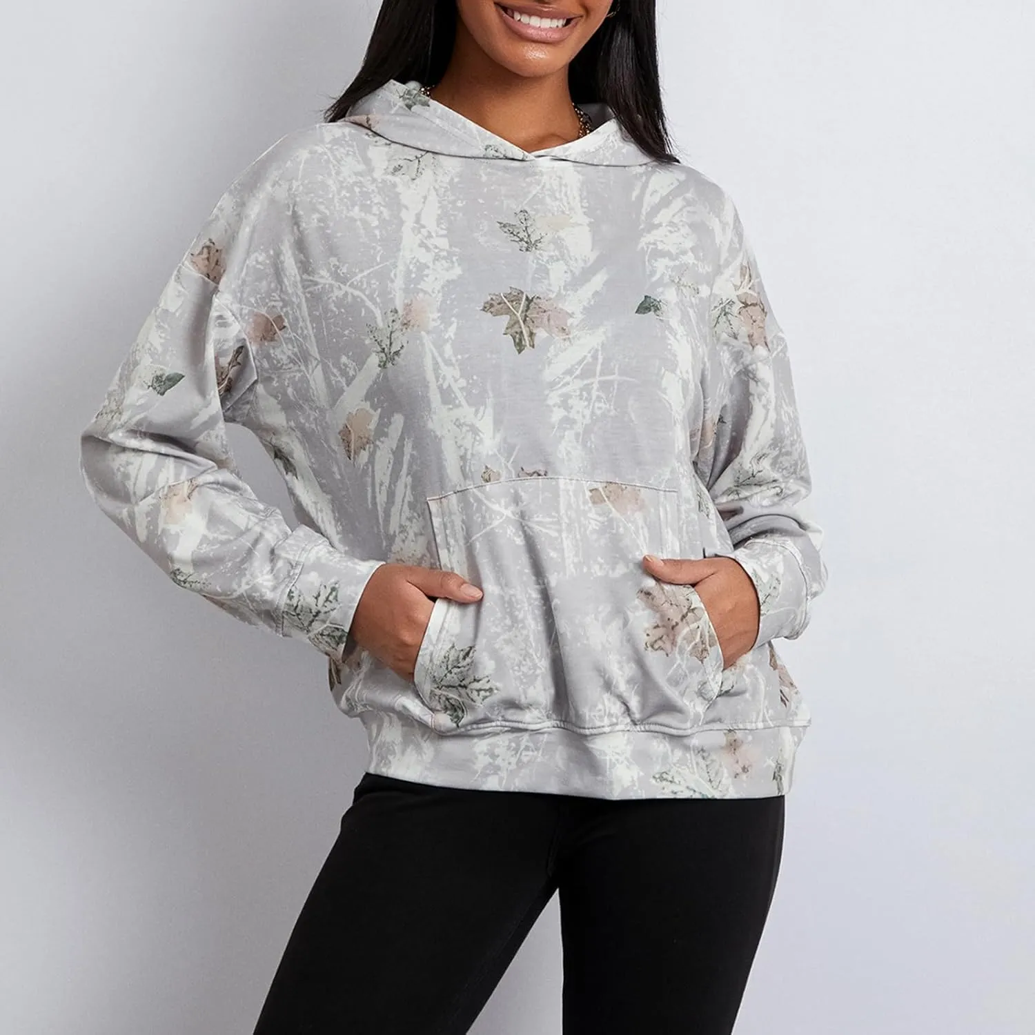 Aopwsrlyi Women's Camo Hoodies Maple Leaf Print Oversized Long Sleeve Pullover Hooded Sweatshirt with Pocket