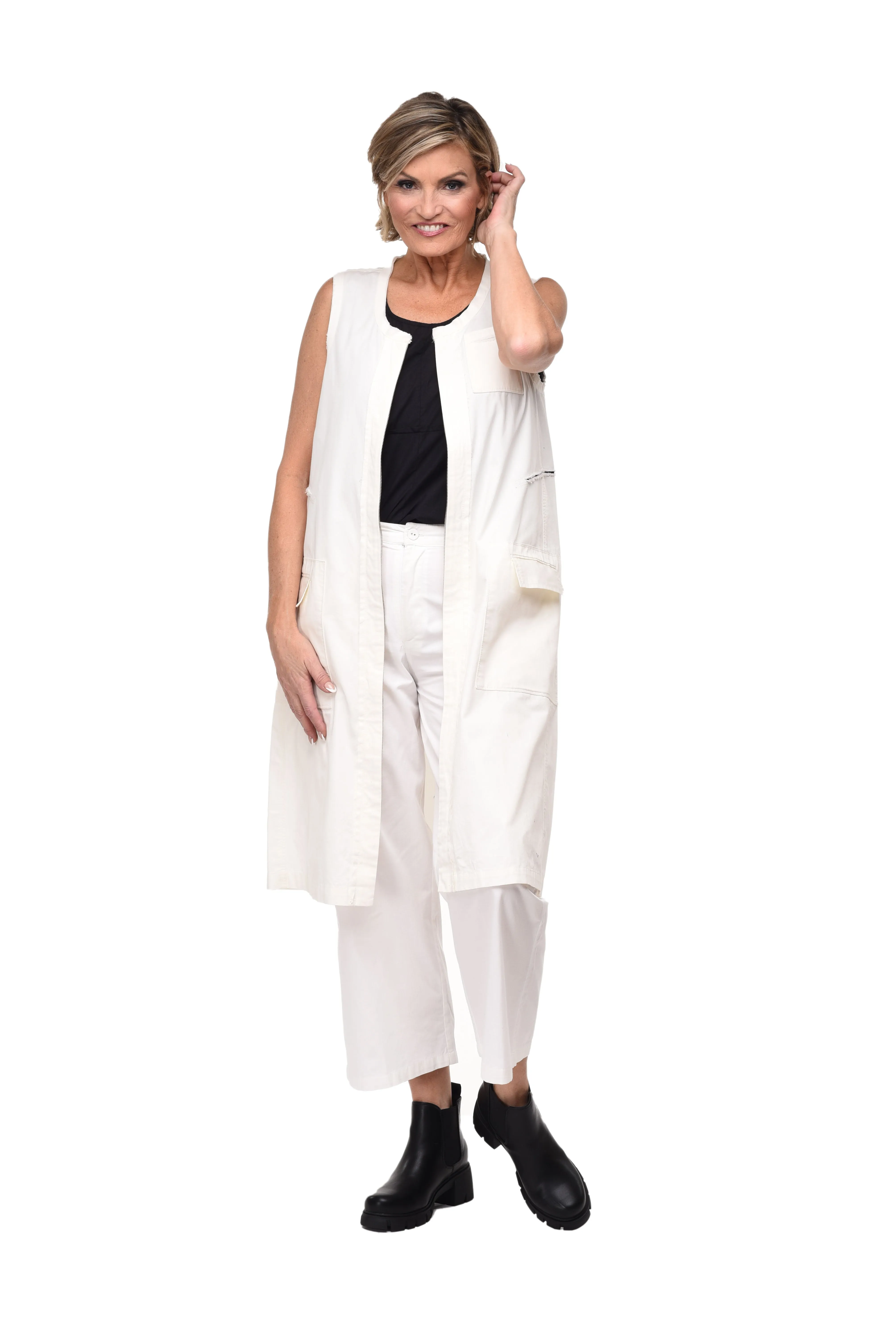 Cassandra Womens Vest in Ivory Twill