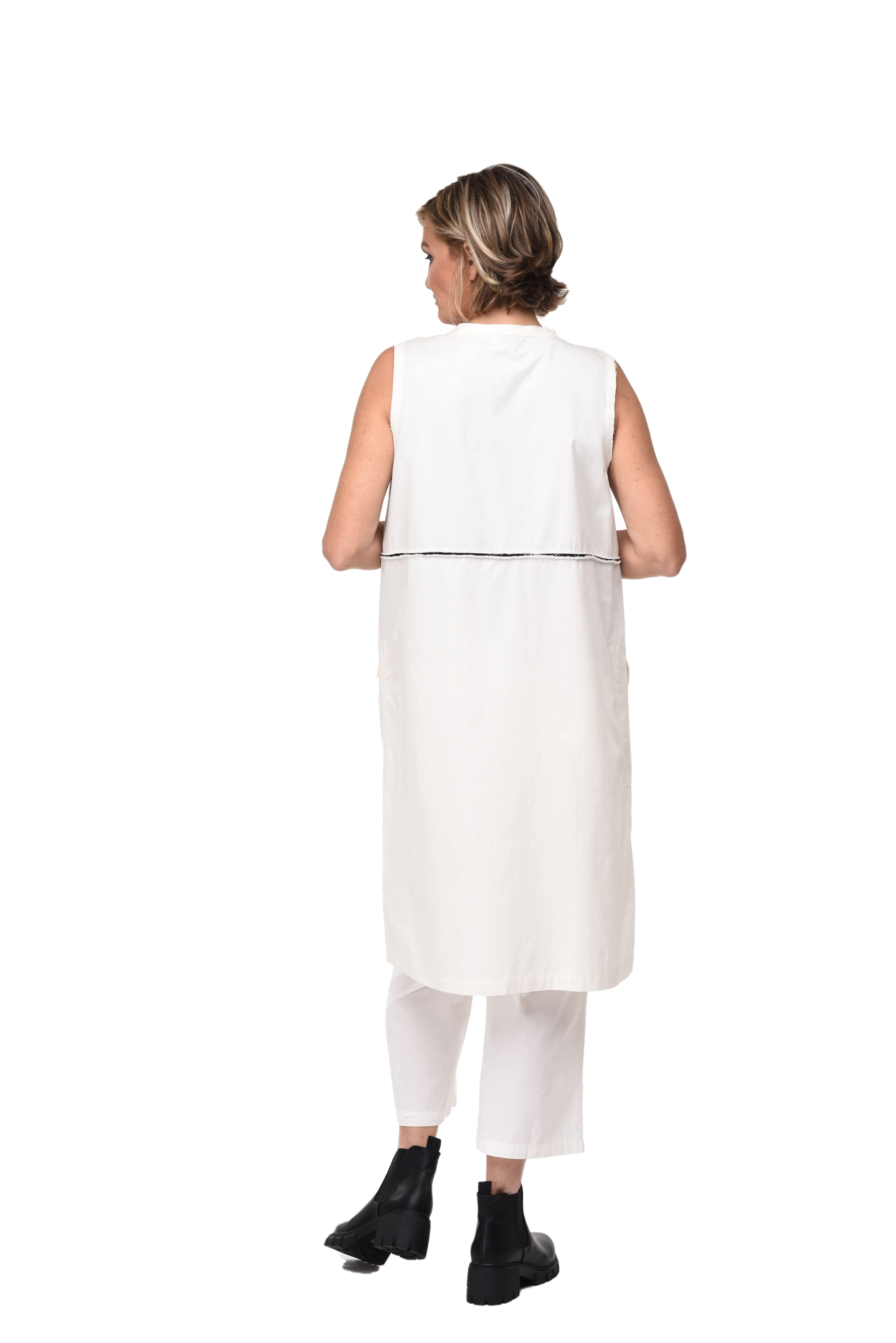 Cassandra Womens Vest in Ivory Twill