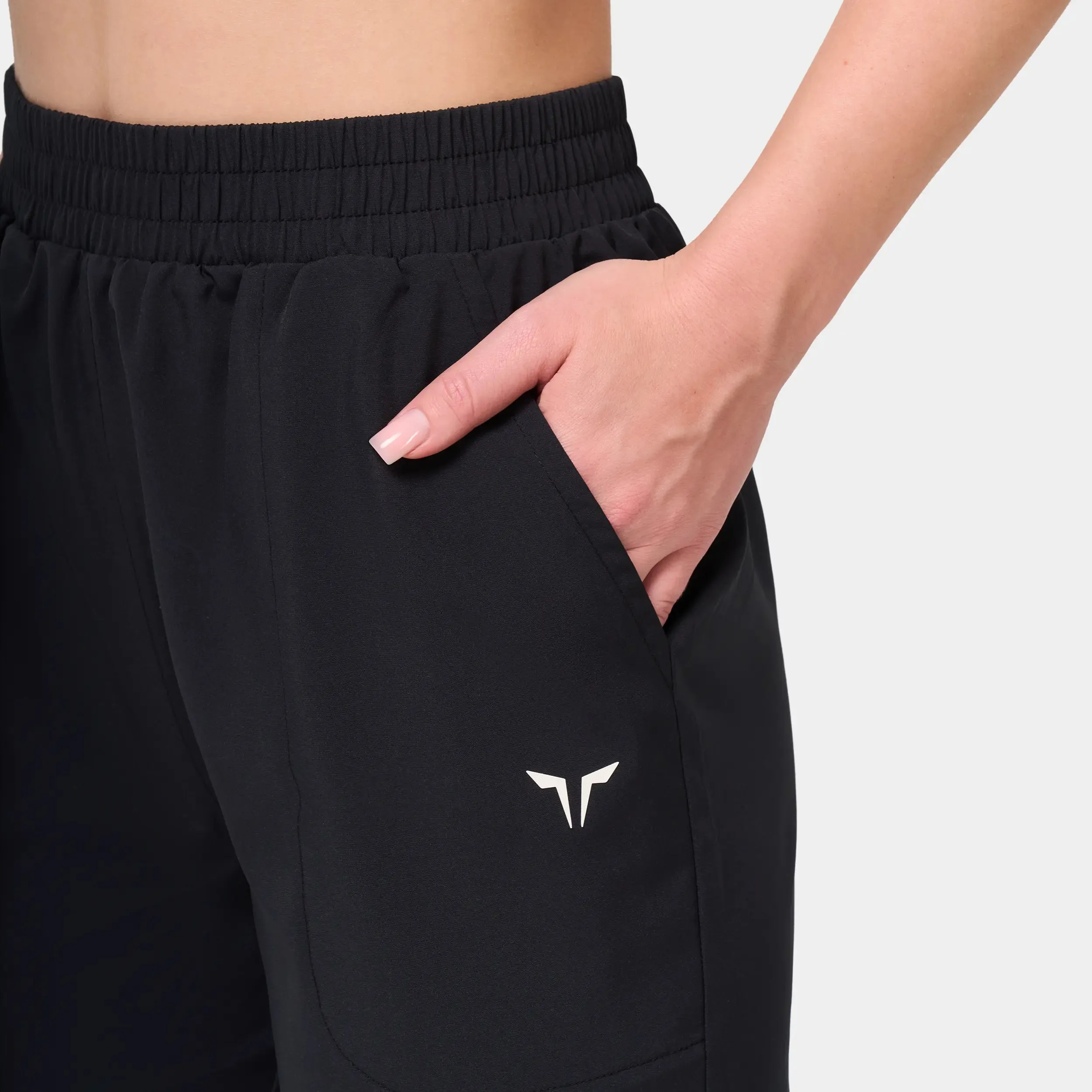 Essential Relaxed Woven Stretch Joggers - Black