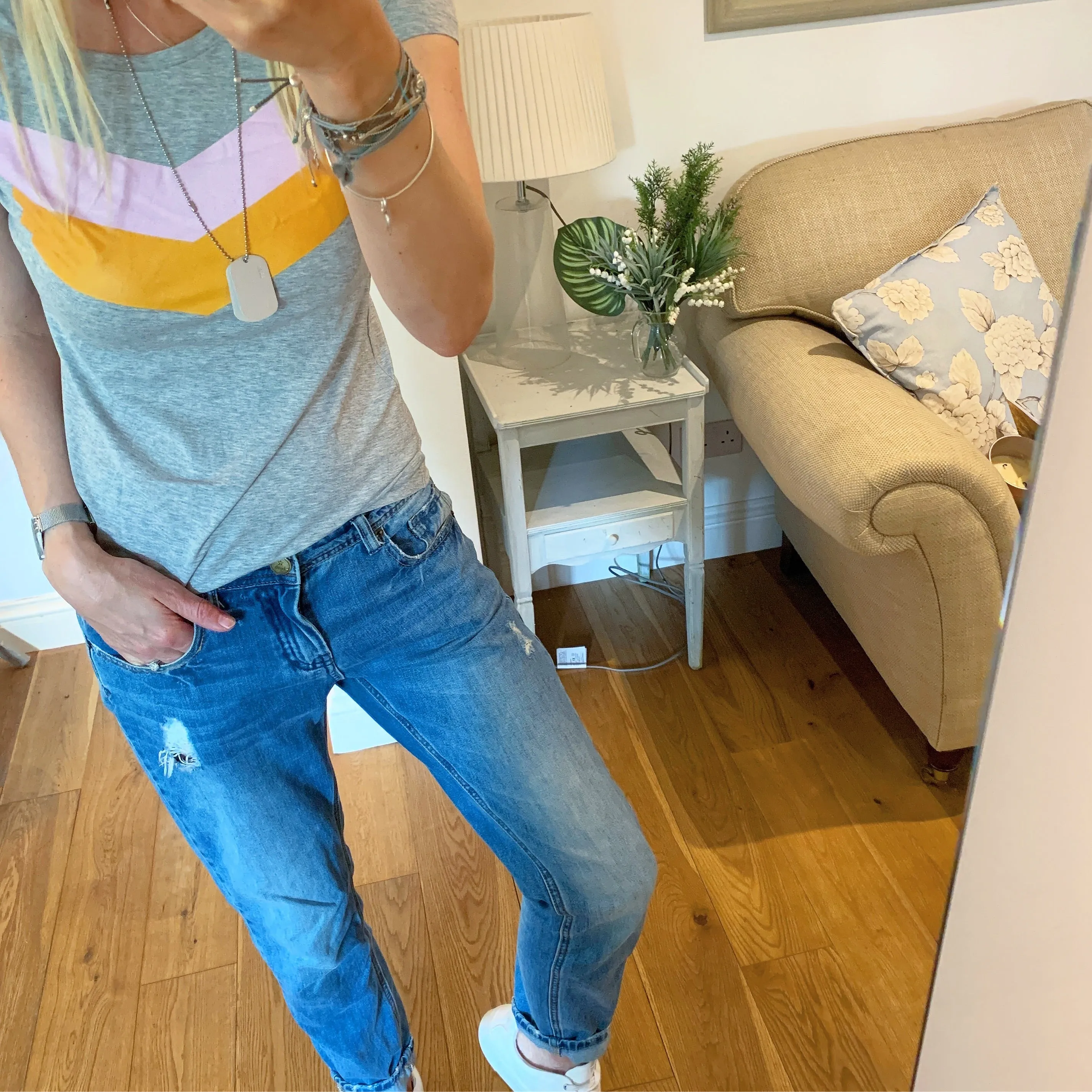 Pink & orange chevron on grey tee