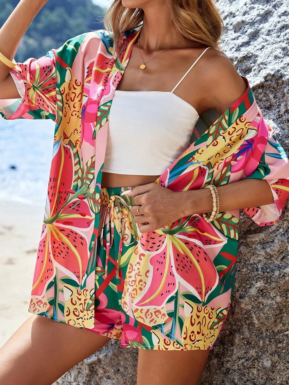 SOLY HUX Women's Summer 2 Piece Outfits Tropical Print Open Front Half Sleeve Kimono and Shorts Set