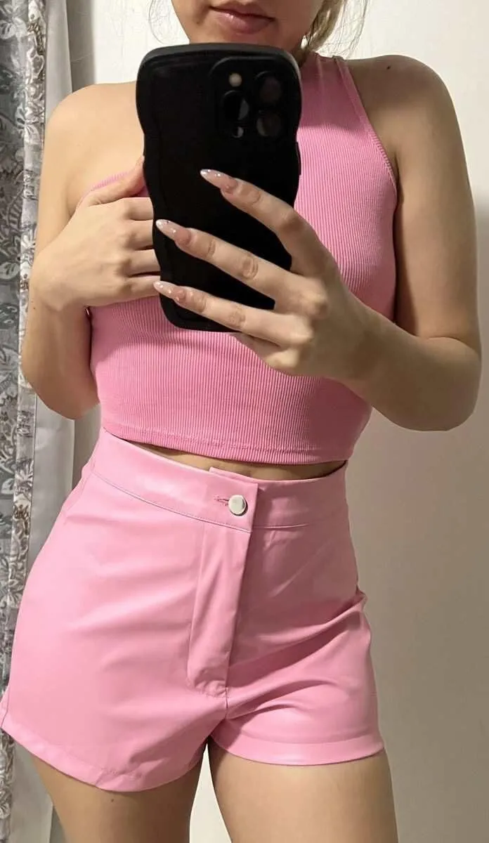 Women's PU Leather High Waisted Straight Leg Skinny Shorts Slim Faux Leather Stretch